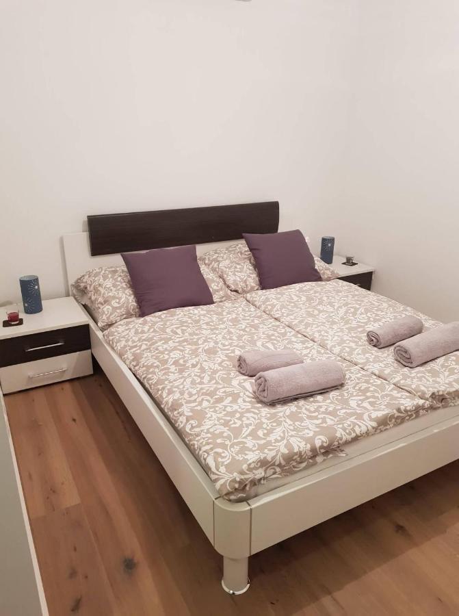 Wunderschones Apartment Vienna Esterno foto